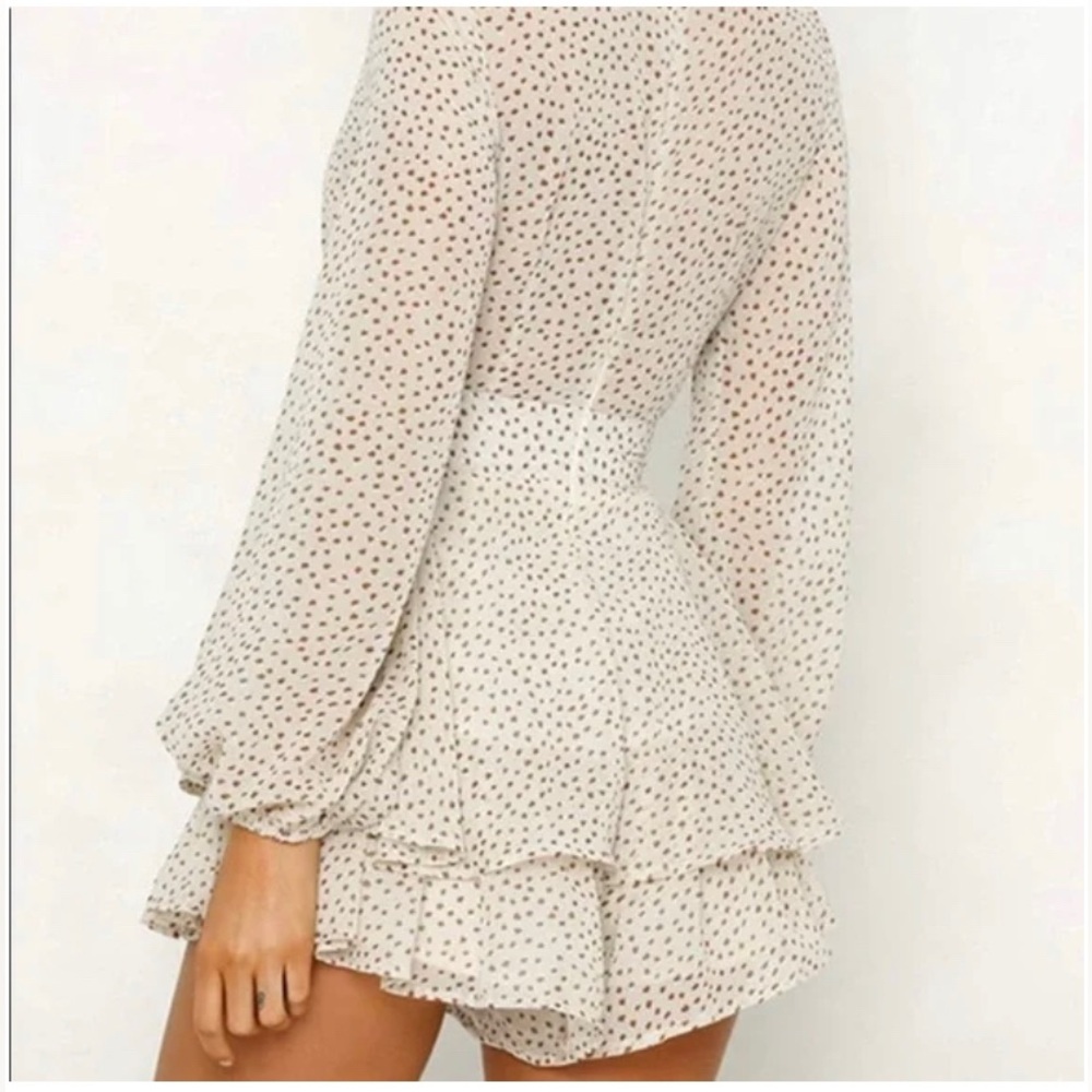 ✨⚡️💥STRING OF LOVE ROMPER BEIGE Princess Polly Polka dot romper